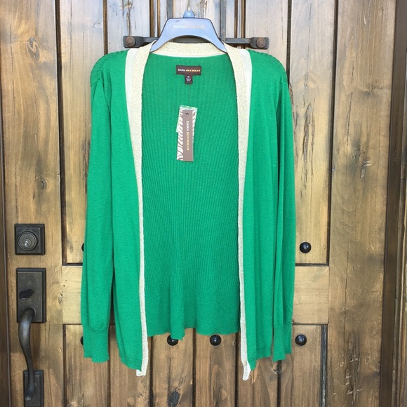Dana Buchman Sweaters - NEW Dana Buchman Green Cardigan Sweater M